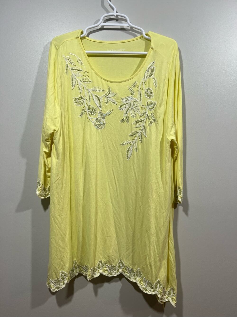 Soft Surroundings Pale Yellow Embroidered Beaded Tunic Size Medium